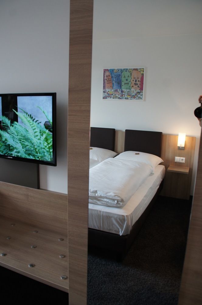 Euro Hotel Friedberg Фридберг Екстериор снимка